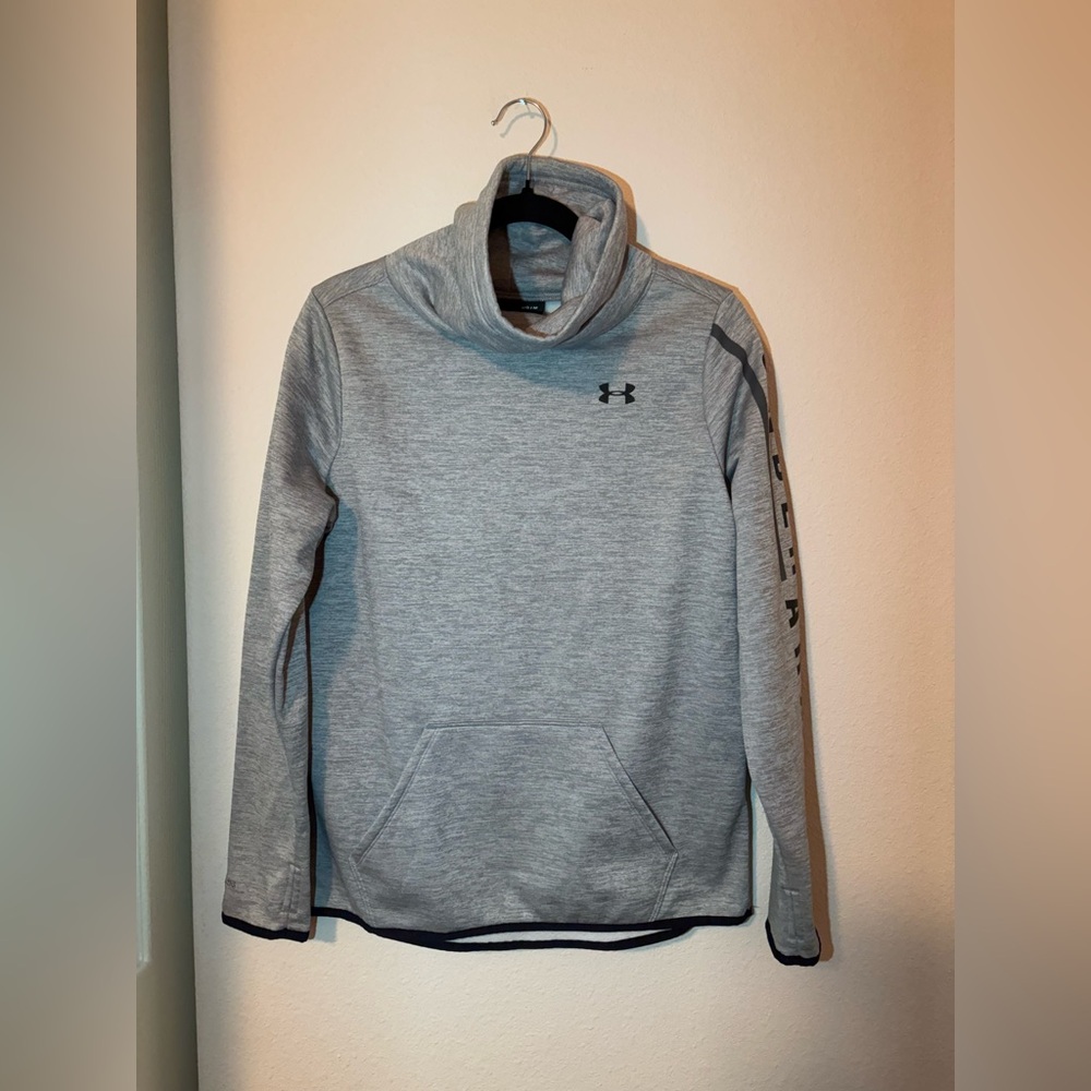 Under Armour Women’s turtleneck neck sweater